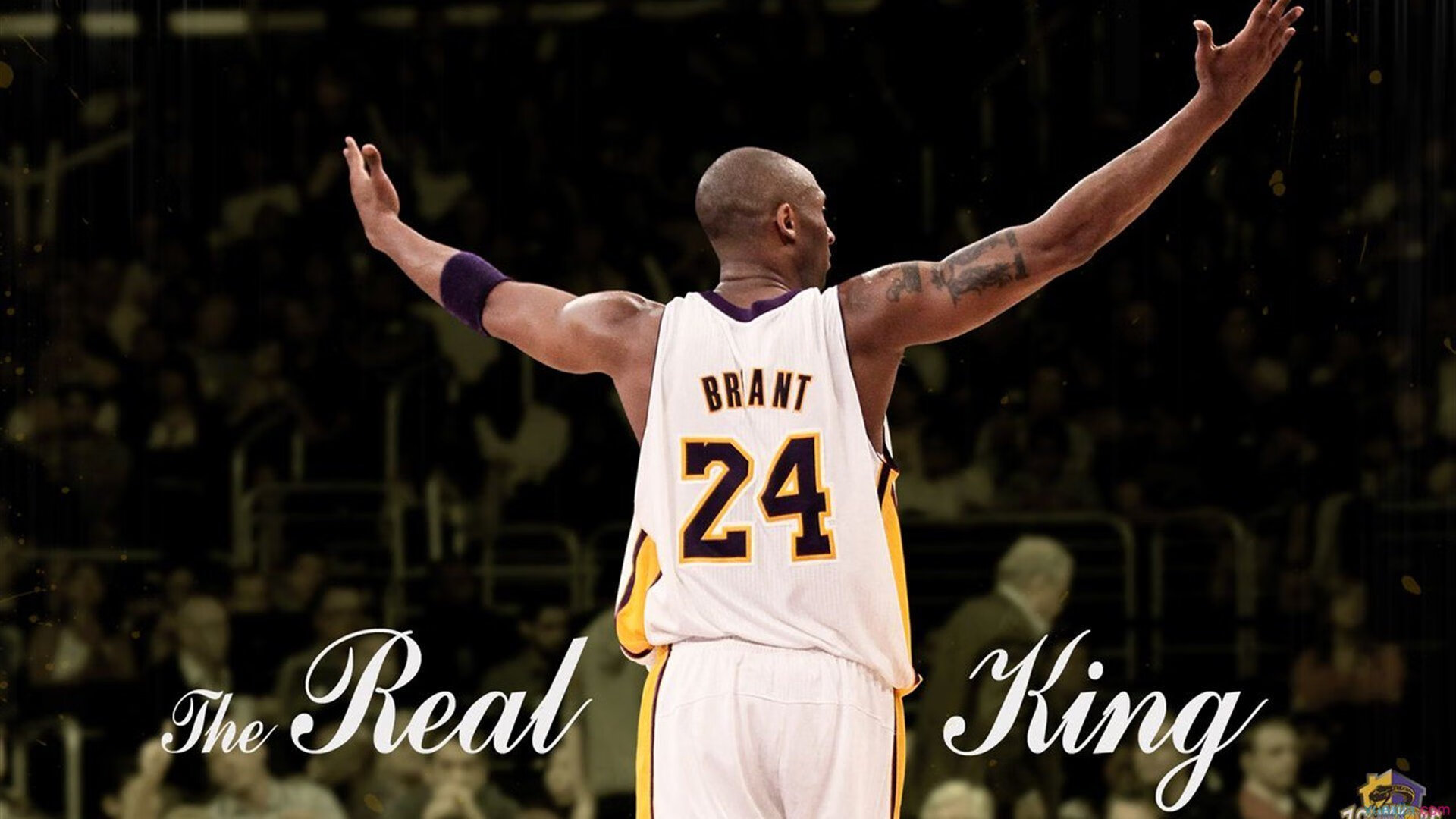 日本队多次打破对方防线，日本队失误